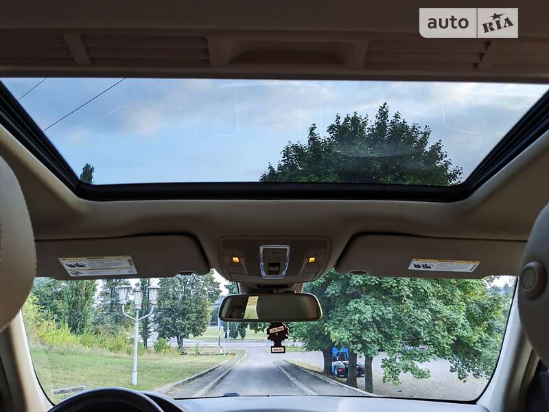 Внедорожник / Кроссовер Mercedes-Benz M-Class 2013 в Ровно
