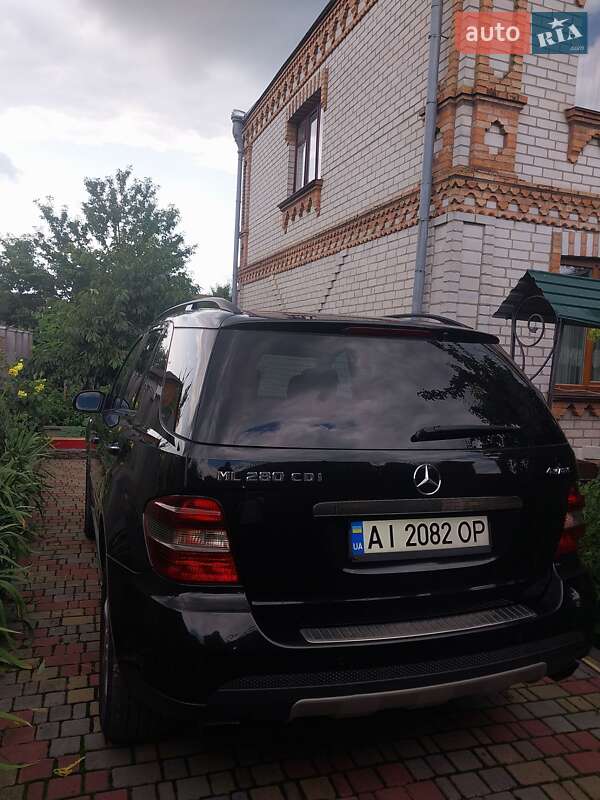 Позашляховик / Кросовер Mercedes-Benz M-Class 2008 в Житомирі