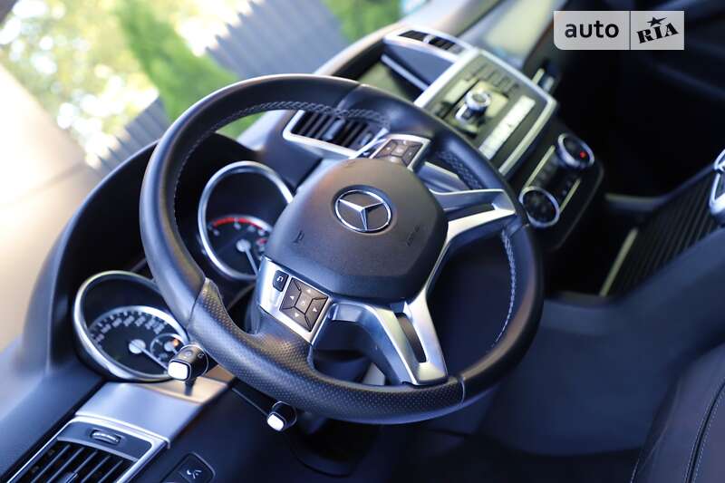 Позашляховик / Кросовер Mercedes-Benz M-Class 2015 в Дрогобичі фото 108 Позашляховик / Кросовер Mercedes-Benz M-Class 2015 в Дрогобичі