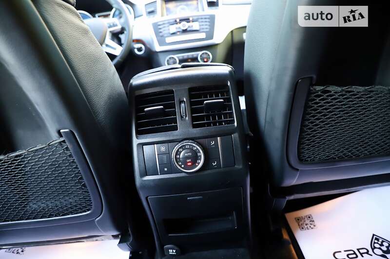Позашляховик / Кросовер Mercedes-Benz M-Class 2015 в Дрогобичі фото 119 Позашляховик / Кросовер Mercedes-Benz M-Class 2015 в Дрогобичі