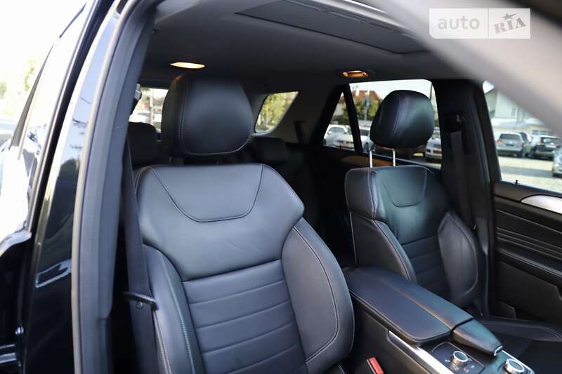 Позашляховик / Кросовер Mercedes-Benz M-Class 2015 в Дрогобичі фото 129 Позашляховик / Кросовер Mercedes-Benz M-Class 2015 в Дрогобичі