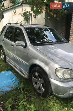 Внедорожник / Кроссовер Mercedes-Benz M-Class 2003 в 