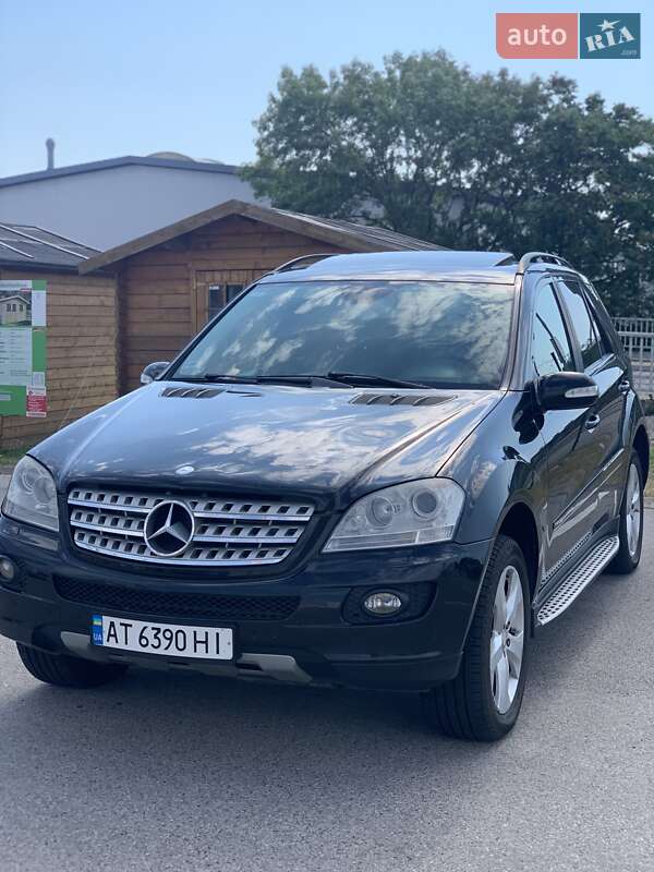 Mercedes-Benz M-Class 2008