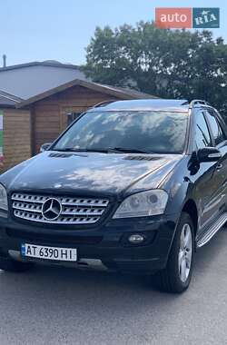 Позашляховик / Кросовер Mercedes-Benz M-Class 2008 в 