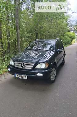 Позашляховик / Кросовер Mercedes-Benz M-Class 2004 в Сарнах