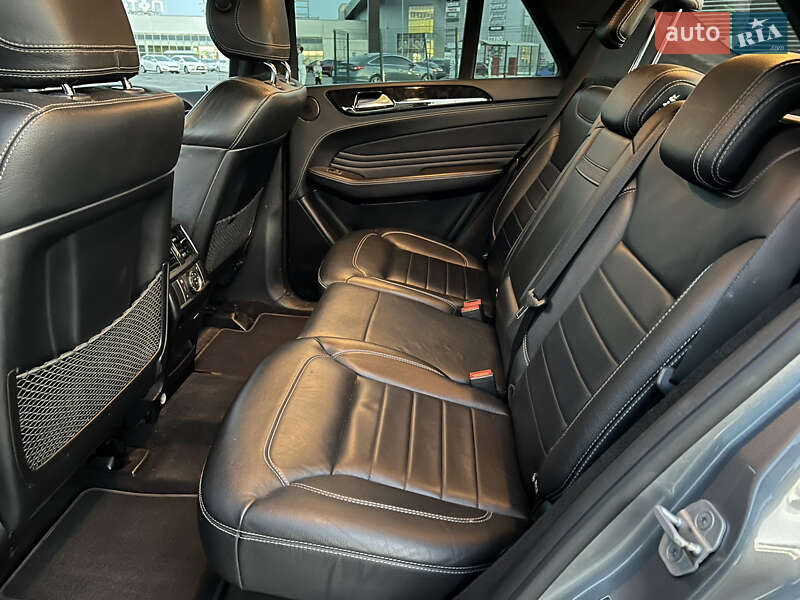 Внедорожник / Кроссовер Mercedes-Benz M-Class 2012 в Киеве
