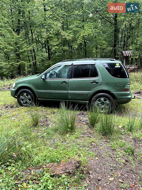 Внедорожник / Кроссовер Mercedes-Benz M-Class 2003 в Косове