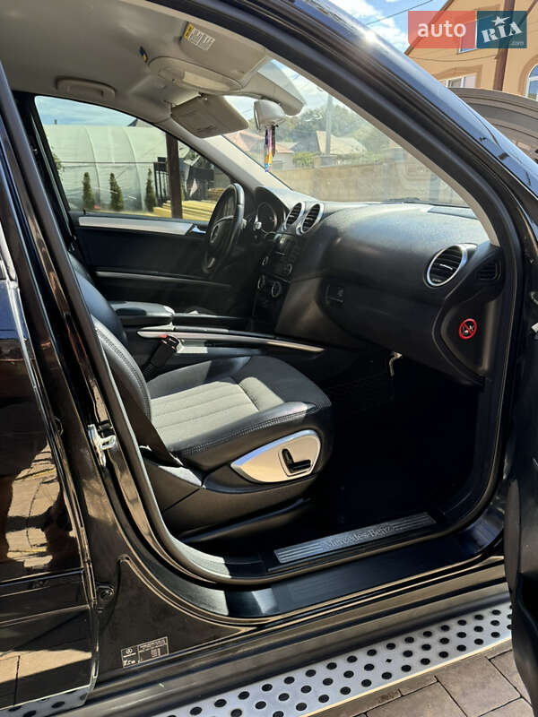 Внедорожник / Кроссовер Mercedes-Benz M-Class 2006 в Виноградове