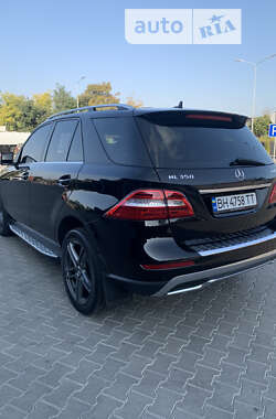 Внедорожник / Кроссовер Mercedes-Benz M-Class 2013 в Одессе