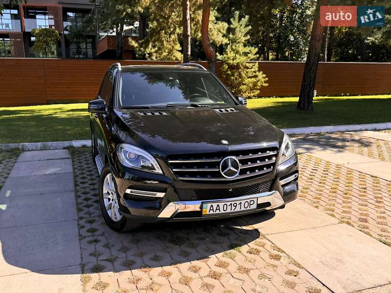 Mercedes-Benz M-Class 2014