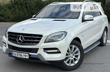 Позашляховик / Кросовер Mercedes-Benz M-Class 2012 в Києві