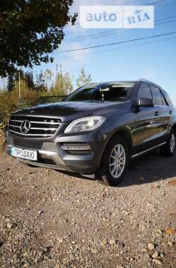 Позашляховик / Кросовер Mercedes-Benz M-Class 2013 в Хусті