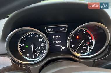 Внедорожник / Кроссовер Mercedes-Benz M-Class 2011 в Черновцах
