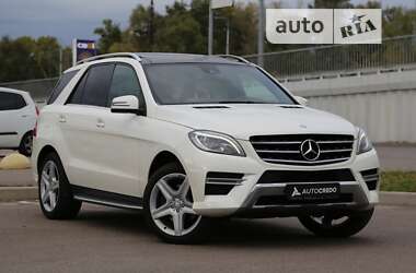 Позашляховик / Кросовер Mercedes-Benz M-Class 2013 в Києві