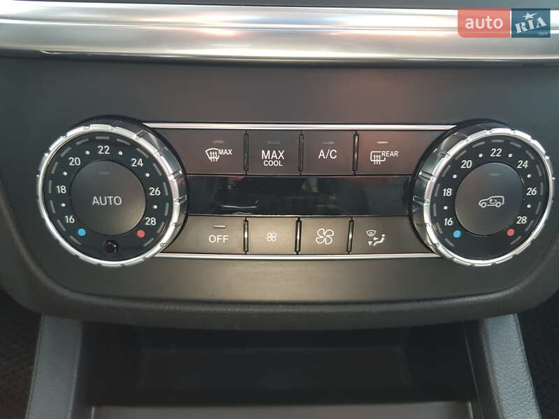 Внедорожник / Кроссовер Mercedes-Benz M-Class 2011 в Тернополе