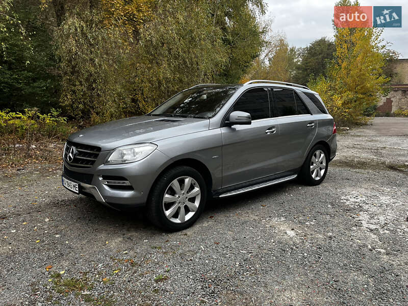 Mercedes-Benz M-Class 2012