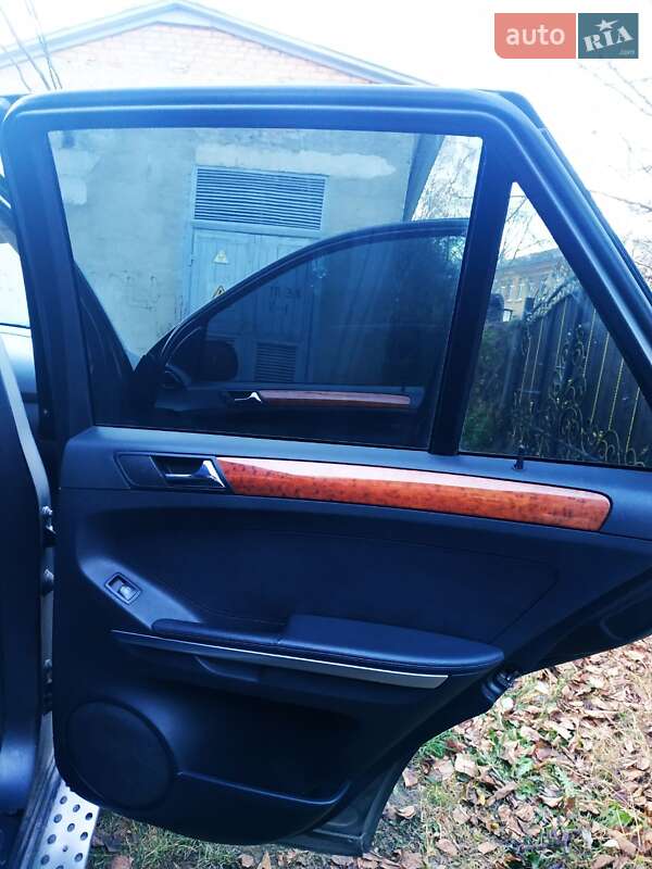 Позашляховик / Кросовер Mercedes-Benz M-Class 2008 в Фастові