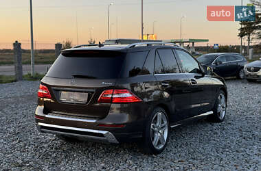 Внедорожник / Кроссовер Mercedes-Benz M-Class 2013 в 