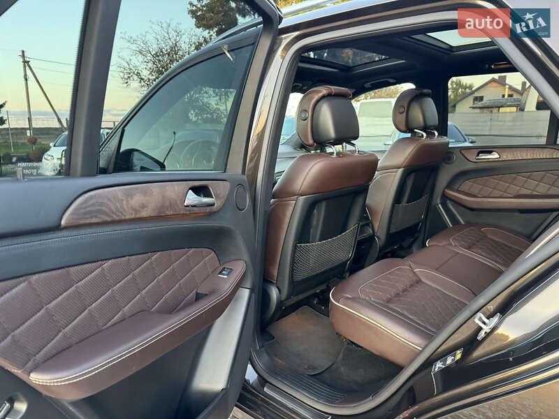 Позашляховик / Кросовер Mercedes-Benz M-Class 2012 в Бродах
