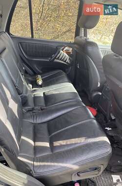 Внедорожник / Кроссовер Mercedes-Benz M-Class 2001 в 