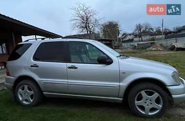 Позашляховик / Кросовер Mercedes-Benz M-Class 2000 в Гвіздці