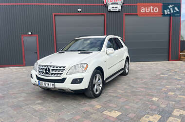 Внедорожник / Кроссовер Mercedes-Benz M-Class 2008 в 