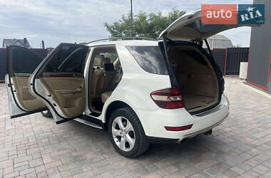 Внедорожник / Кроссовер Mercedes-Benz M-Class 2008 в 