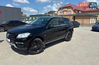 Внедорожник / Кроссовер Mercedes-Benz M-Class 2011 в Мукачево