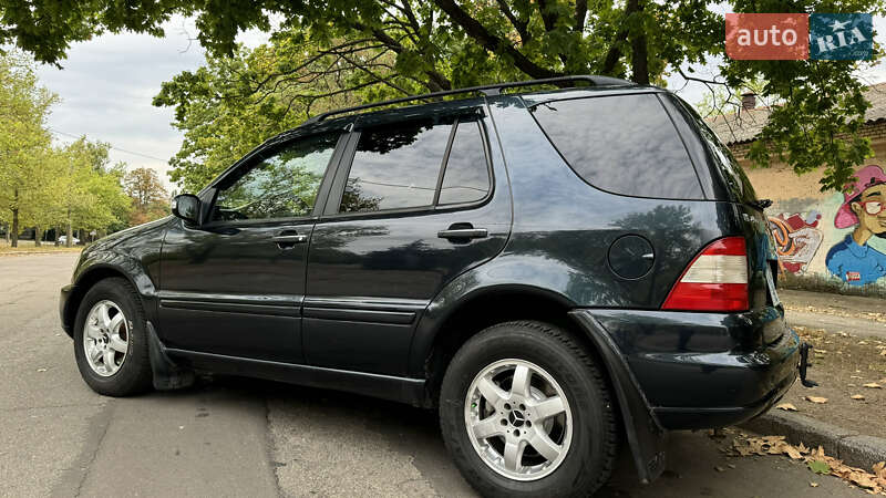 Внедорожник / Кроссовер Mercedes-Benz M-Class 2003 в Николаеве фото 4 Внедорожник / Кроссовер Mercedes-Benz M-Class 2003 в Николаеве