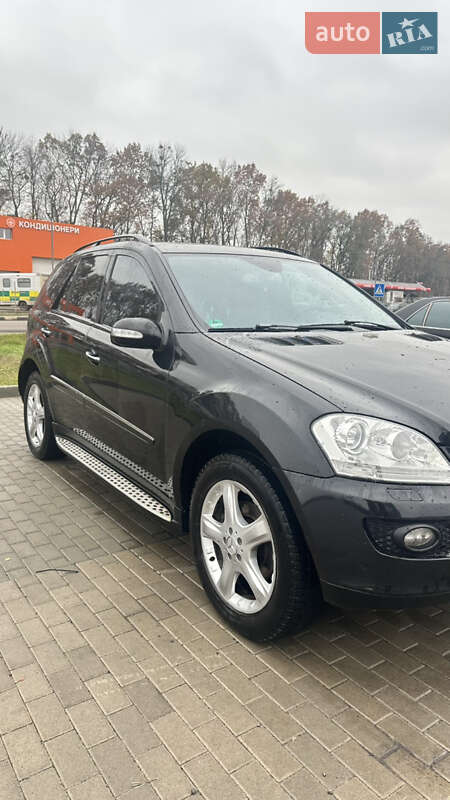 Позашляховик / Кросовер Mercedes-Benz M-Class 2007 в Луцьку