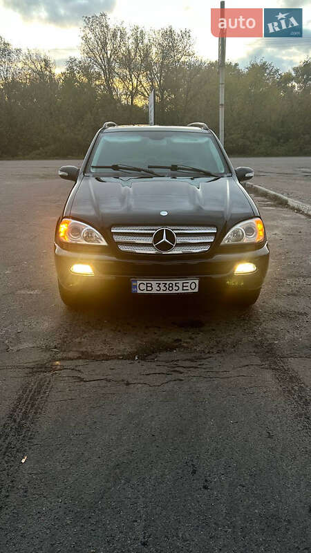 Внедорожник / Кроссовер Mercedes-Benz M-Class 2005 в Прилуках