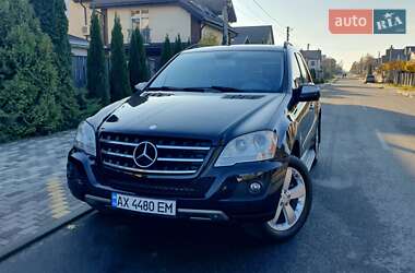 Позашляховик / Кросовер Mercedes-Benz M-Class 2008 в Києві