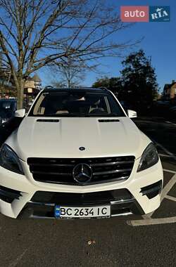 Позашляховик / Кросовер Mercedes-Benz M-Class 2015 в 