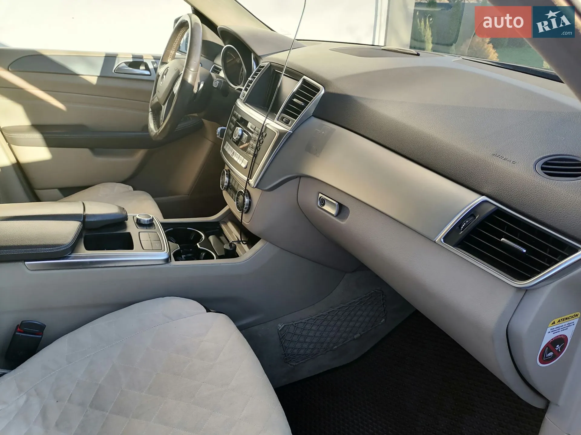 2012 Mercedes-Benz M-klasse - мініатюра 24
