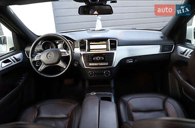 Внедорожник / Кроссовер Mercedes-Benz M-Class 2012 в 