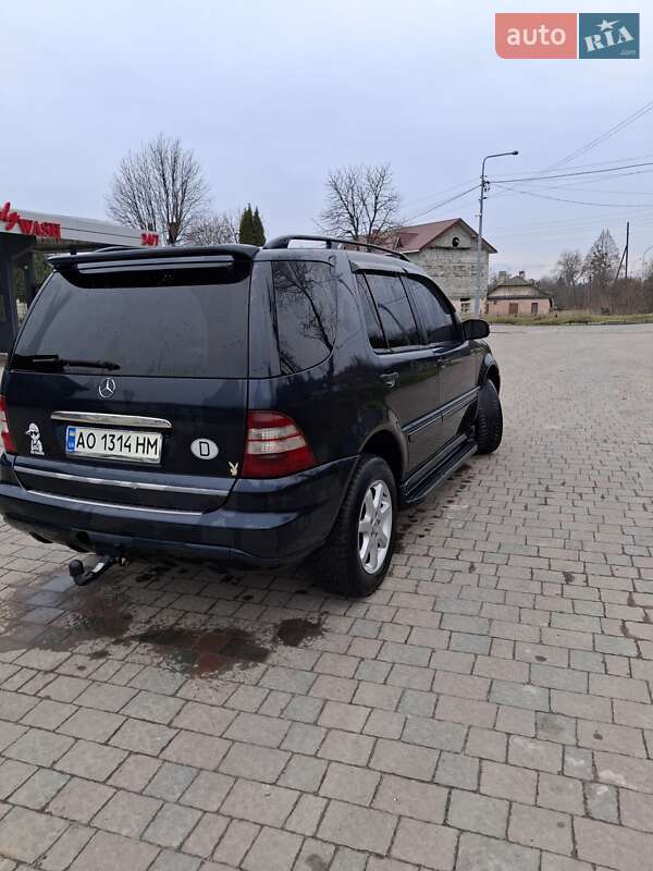 Позашляховик / Кросовер Mercedes-Benz M-Class 2002 в Миколаєві