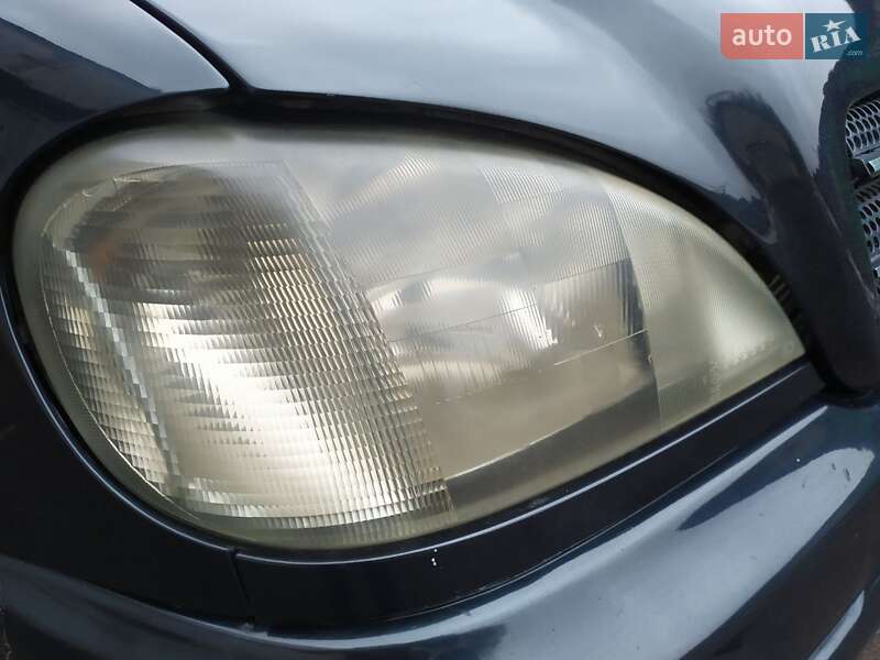 Позашляховик / Кросовер Mercedes-Benz M-Class 2002 в Києві