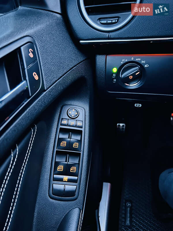 Внедорожник / Кроссовер Mercedes-Benz M-Class 2011 в Самборе