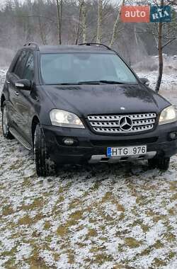 Позашляховик / Кросовер Mercedes-Benz M-Class 2008 в Рокитному