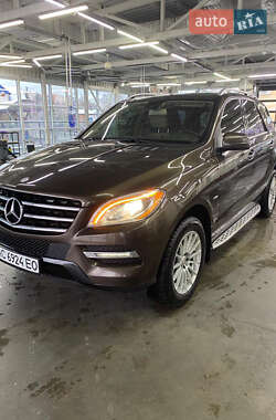 Позашляховик / Кросовер Mercedes-Benz M-Class 2012 в Луцьку