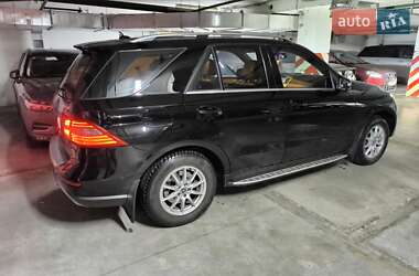 Позашляховик / Кросовер Mercedes-Benz M-Class 2013 в 