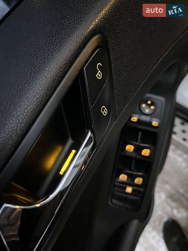 Внедорожник / Кроссовер Mercedes-Benz M-Class 2006 в Сторожинце фото 8 Внедорожник / Кроссовер Mercedes-Benz M-Class 2006 в Сторожинце