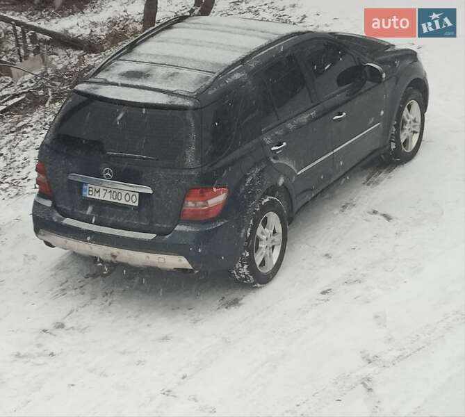Внедорожник / Кроссовер Mercedes-Benz M-Class 2005 в Сумах