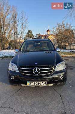 Позашляховик / Кросовер Mercedes-Benz M-Class 2006 в Києві