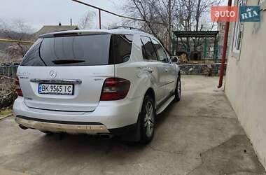 Внедорожник / Кроссовер Mercedes-Benz M-Class 2008 в 