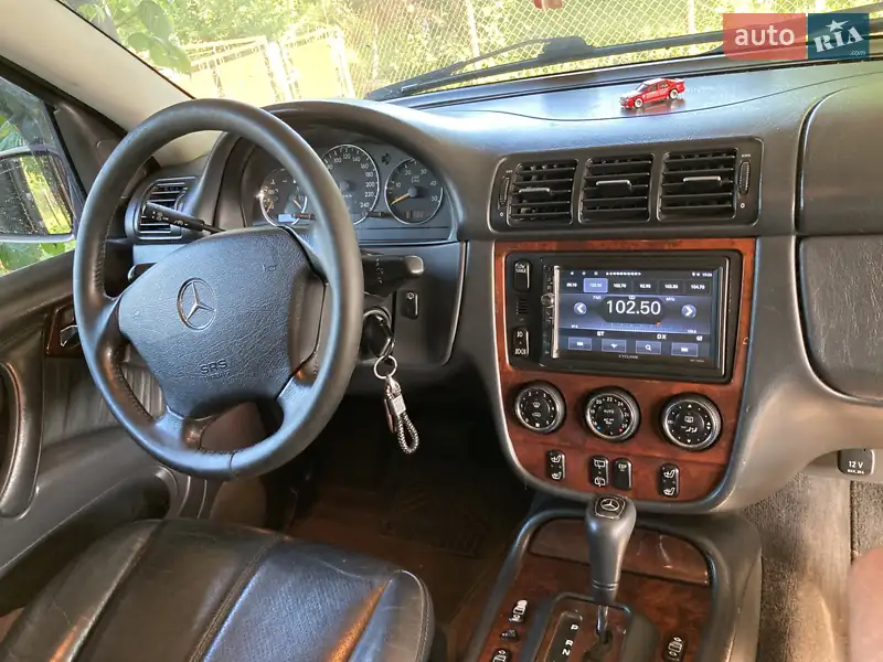Mercedes-Benz M Class 2003 VIN WDC1631131A420955 фото оголошення 12 з 45