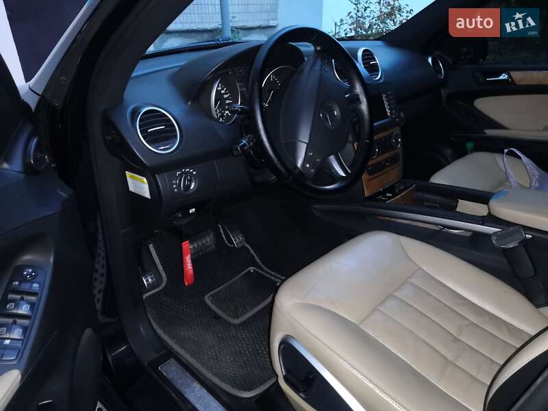 Внедорожник / Кроссовер Mercedes-Benz M-Class 2008 в Киеве