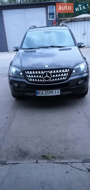 Mercedes-Benz M-Class