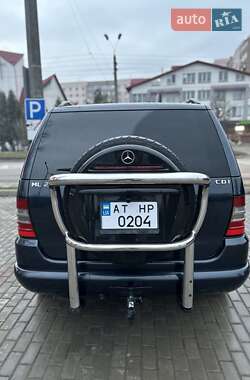 Внедорожник / Кроссовер Mercedes-Benz M-Class 2001 в 