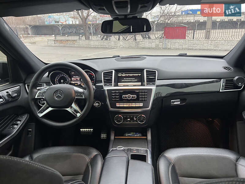 Внедорожник / Кроссовер Mercedes-Benz M-Class 2012 в Запорожье